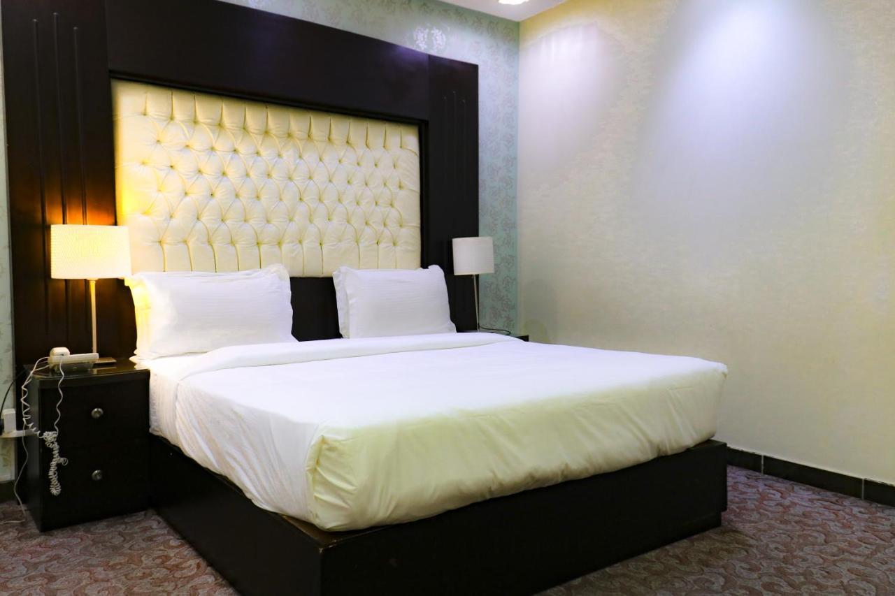 Diyafat Al Saada Serviced Apartments - Ishbillia Riyadh Eksteriør bilde